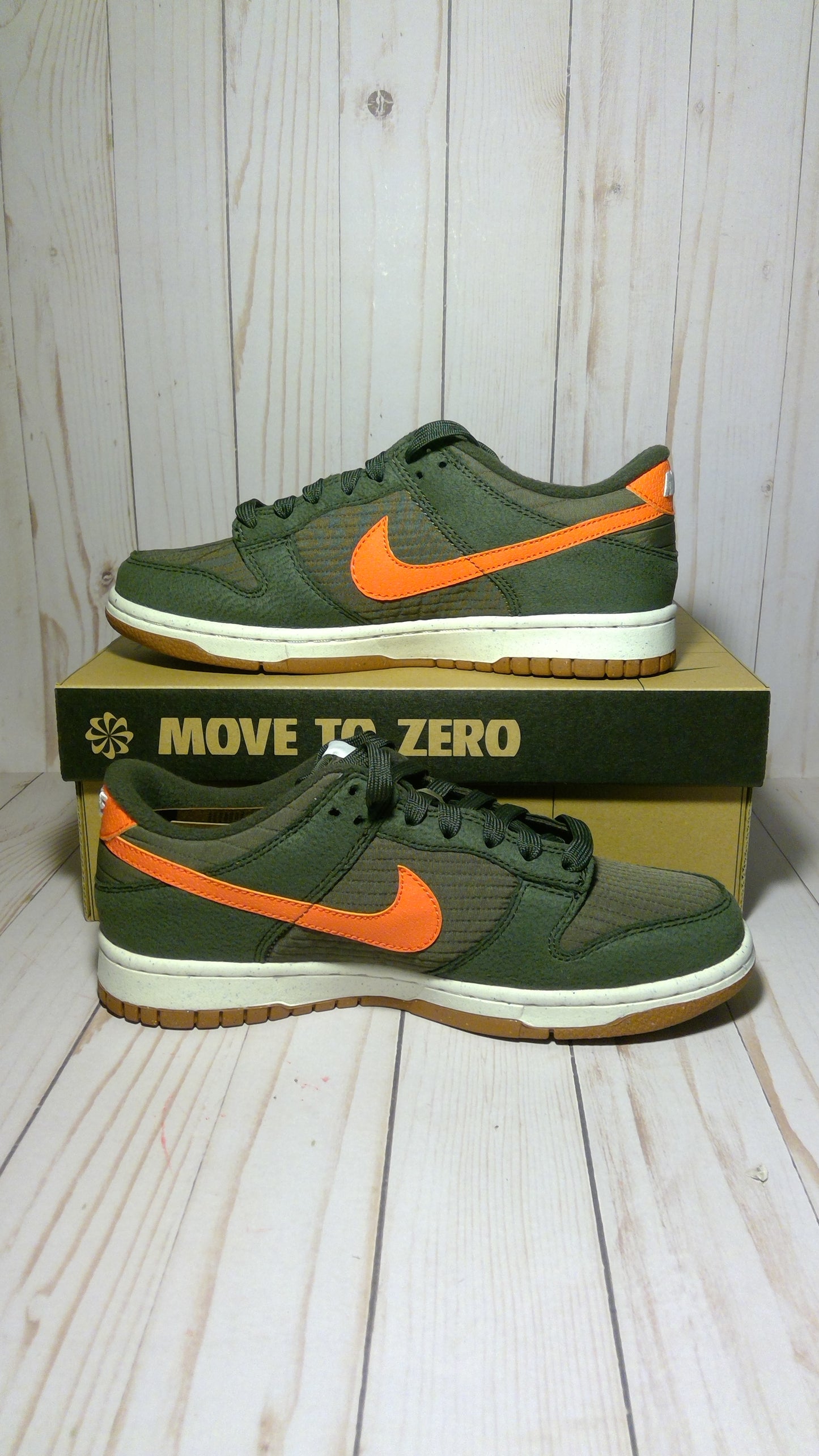 NIKE DUNK LOW SE (GS) - TOASTY SEQUOIA - SIZE YOUTH 6
