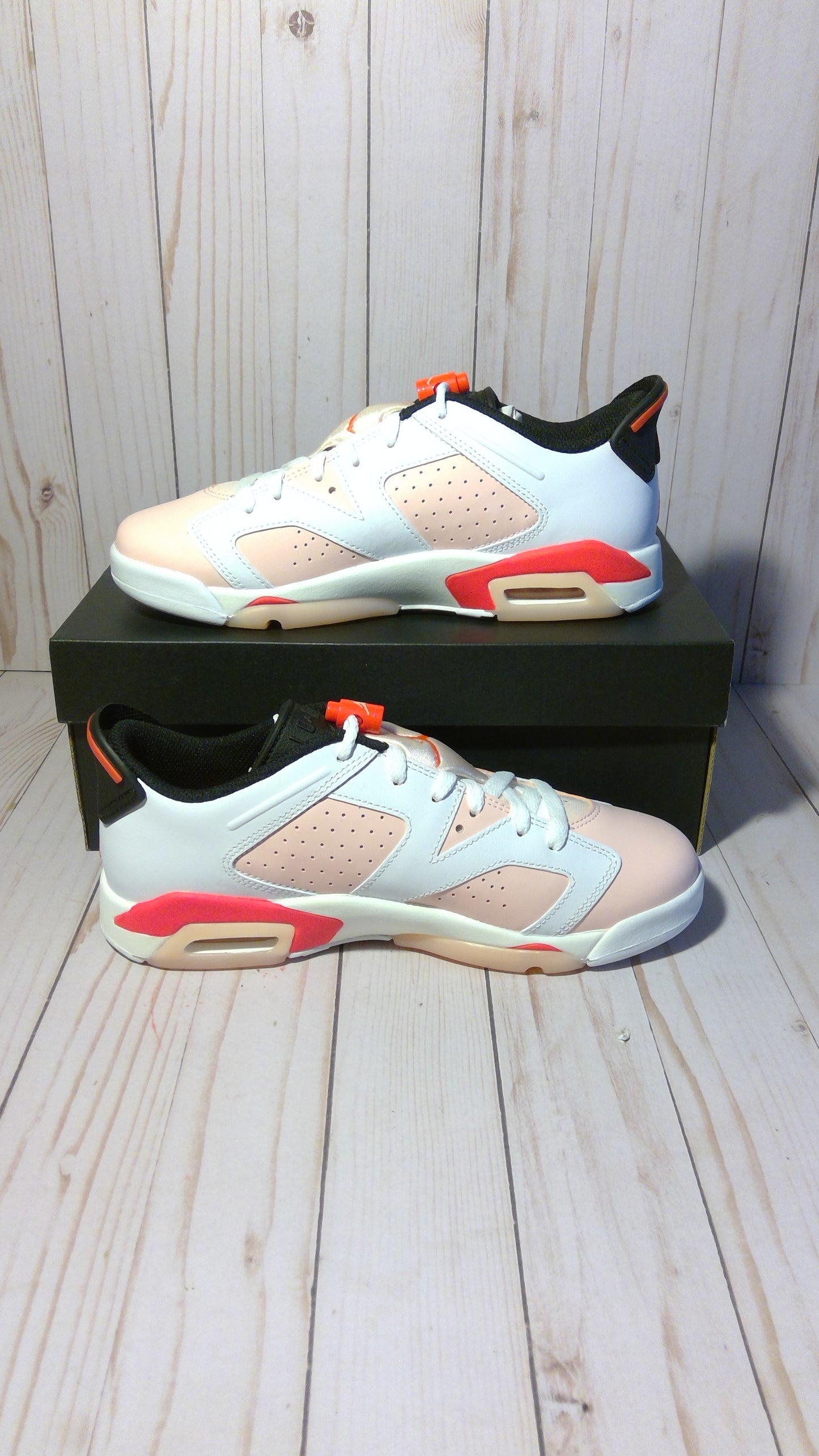 AIR JORDAN 6 RETRO LOW (GS) - ATMOSPHERE - SIZE YOUTH 7