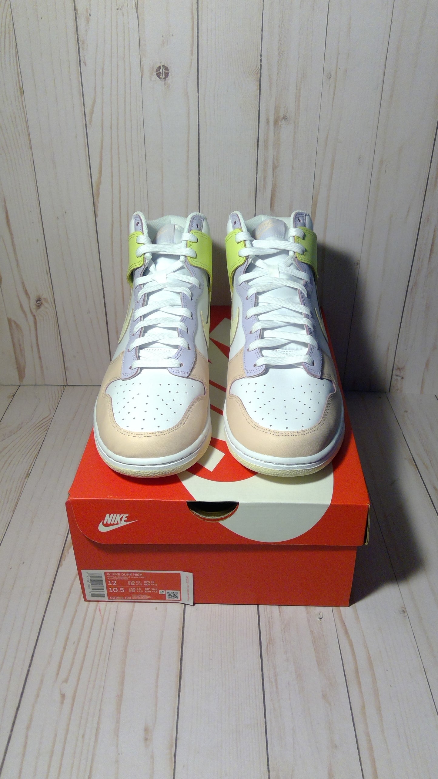NIKE DUNK HIGH - CASHMERE - SIZE MEN'S 10.5 / WOMEN'S 12