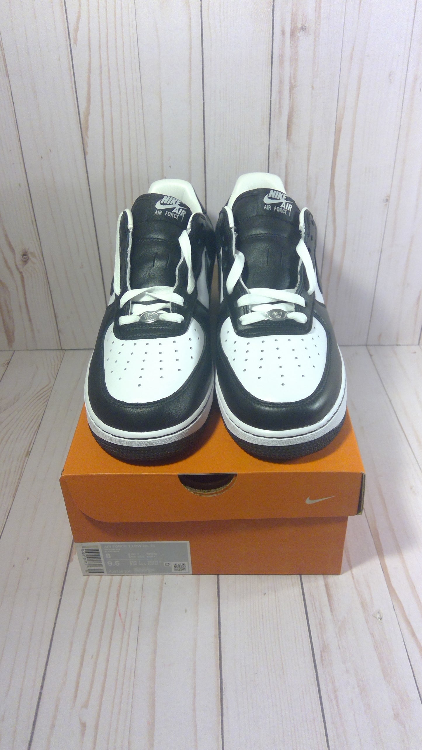 NIKE AIR FORCE 1 LOW QS - TERROR SQUAD BLACKOUT - SIZE MEN'S 8 / WOMEN'S 9.5