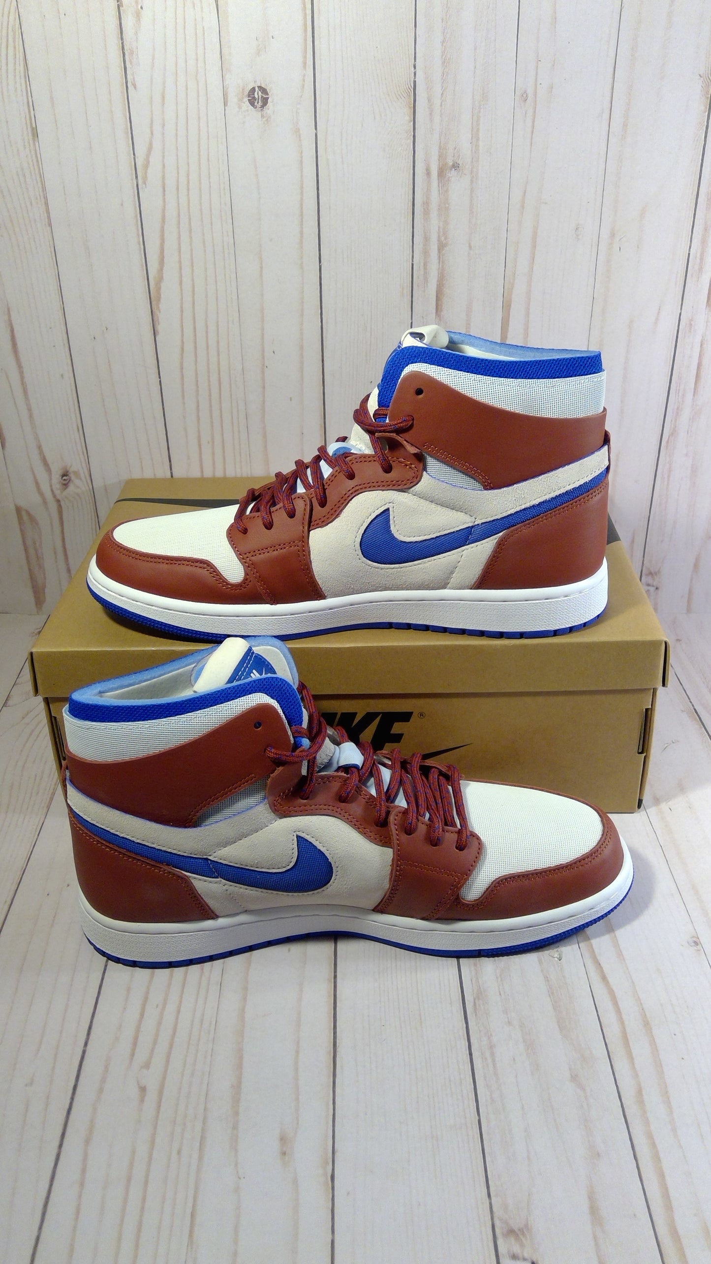 AIR JORDAN 1 ZOOM AIR COMFORT - TEAM RED (WOMEN'S) - SIZE WOMEN'S 12