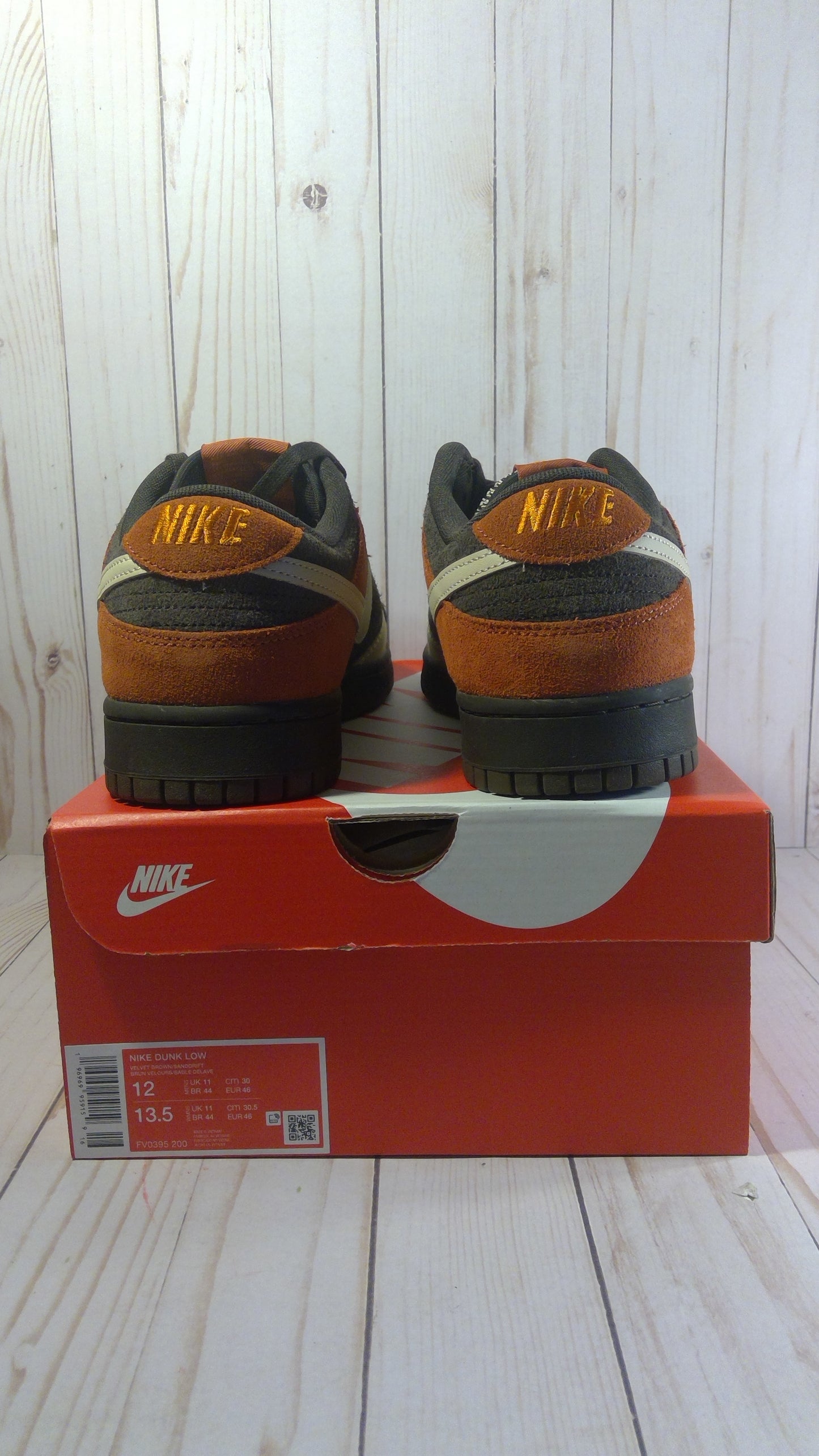 NIKE DUNK LOW - RED PANDA - SIZE MEN'S 12 / WOMEN'S 13.5