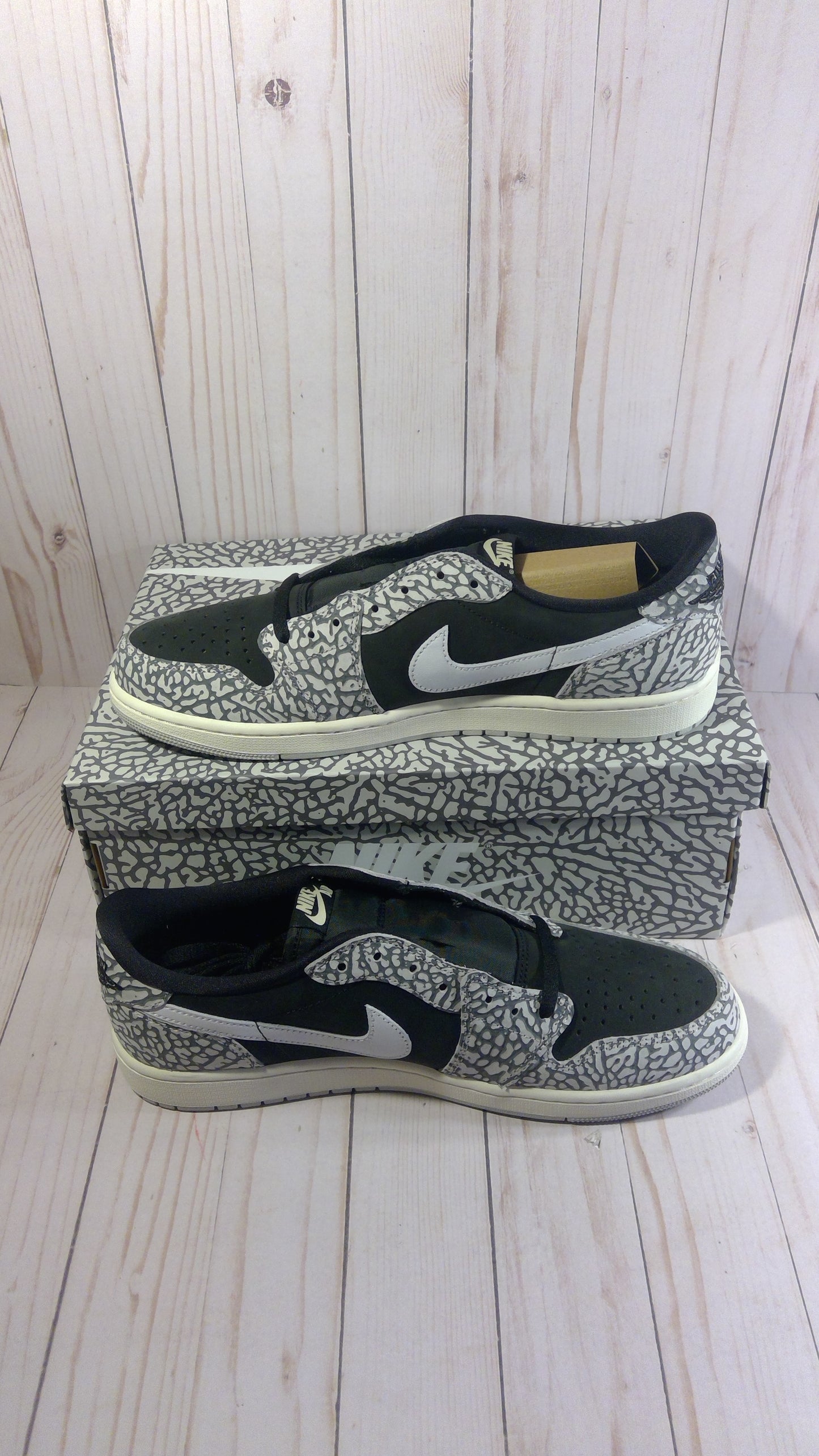 AIR JORDAN 1 RETRO LOW OG - BLACK CEMENT - SIZE MEN'S 12