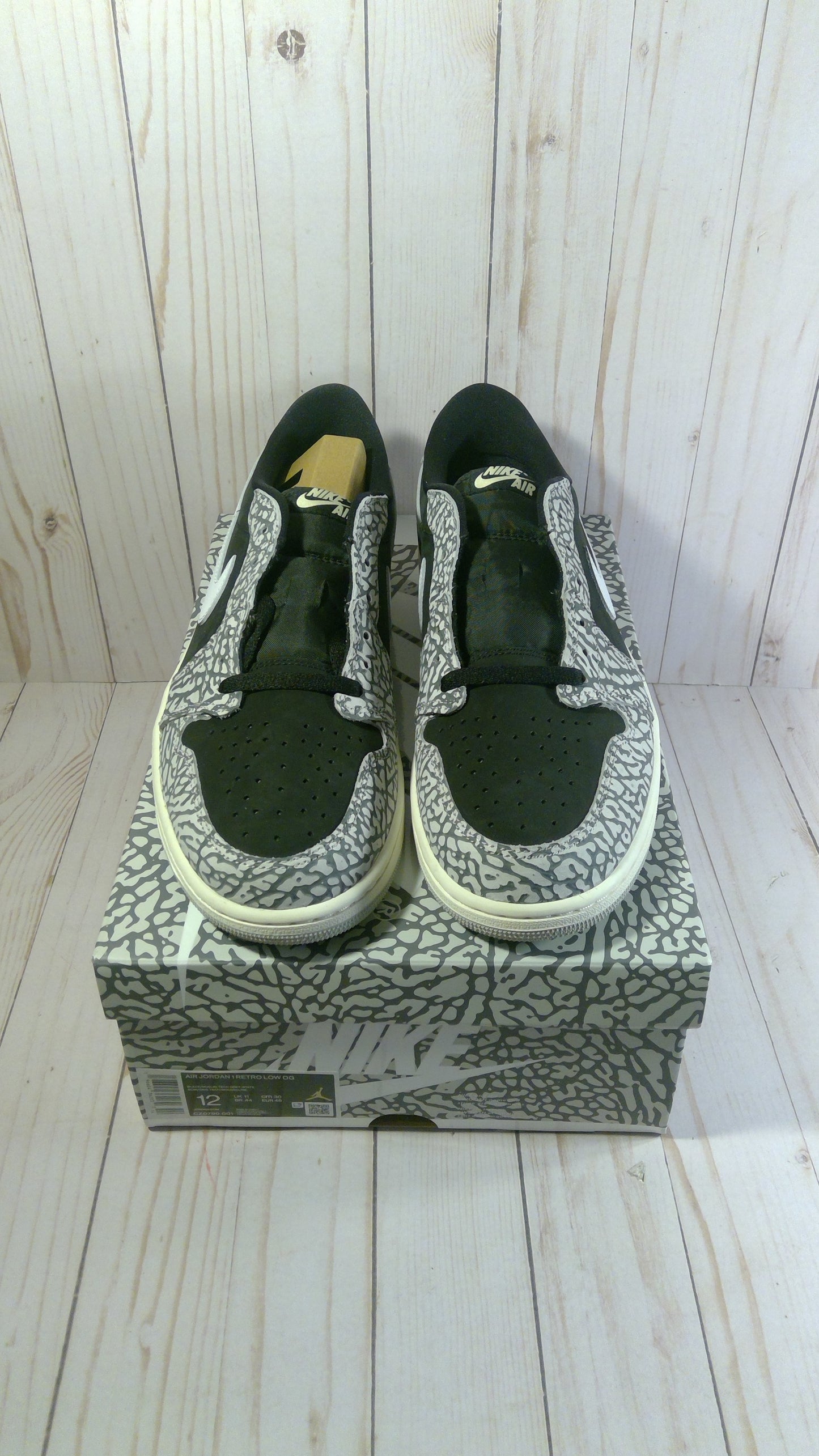 AIR JORDAN 1 RETRO LOW OG - BLACK CEMENT - SIZE MEN'S 12