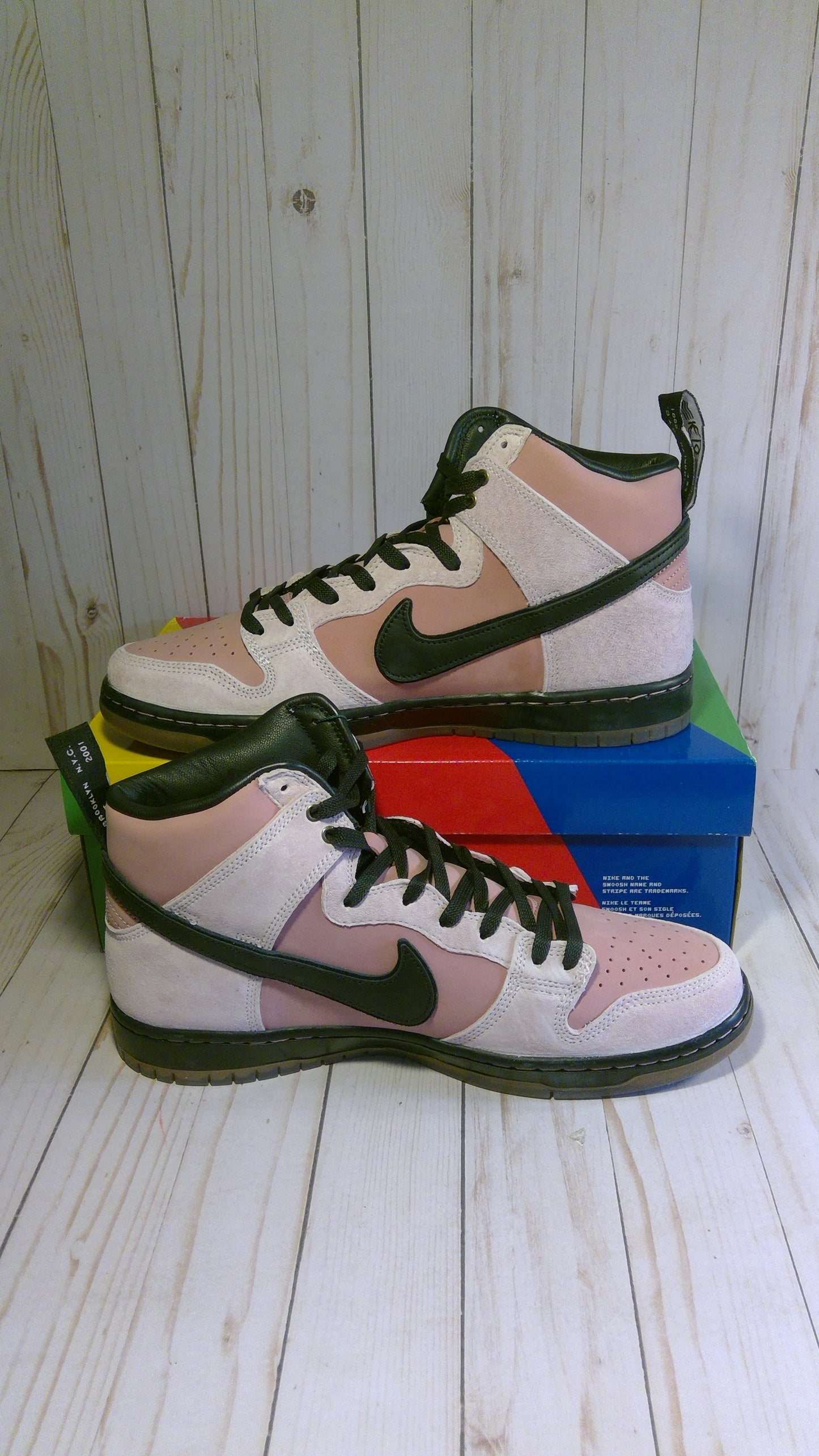 NIKE SB DUNK HIGH PRO QS - KCDC - SIZE MEN'S 12 / WOMEN'S 13.5