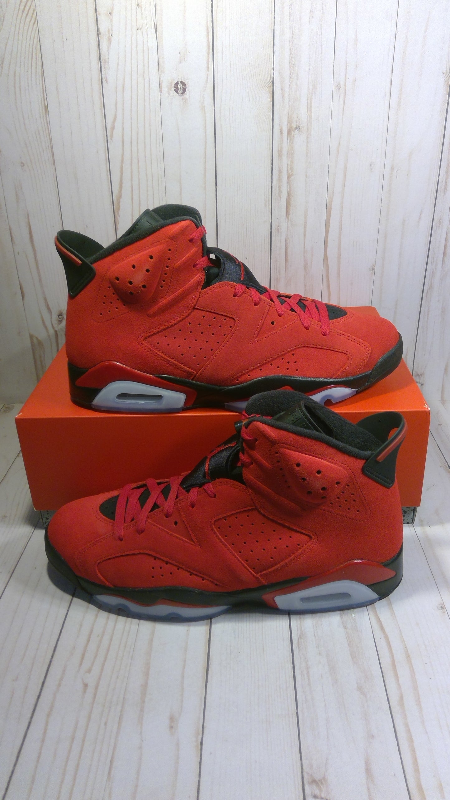 AIR JORDAN 6 RETRO - TORO BRAVO - SIZE MEN'S 12