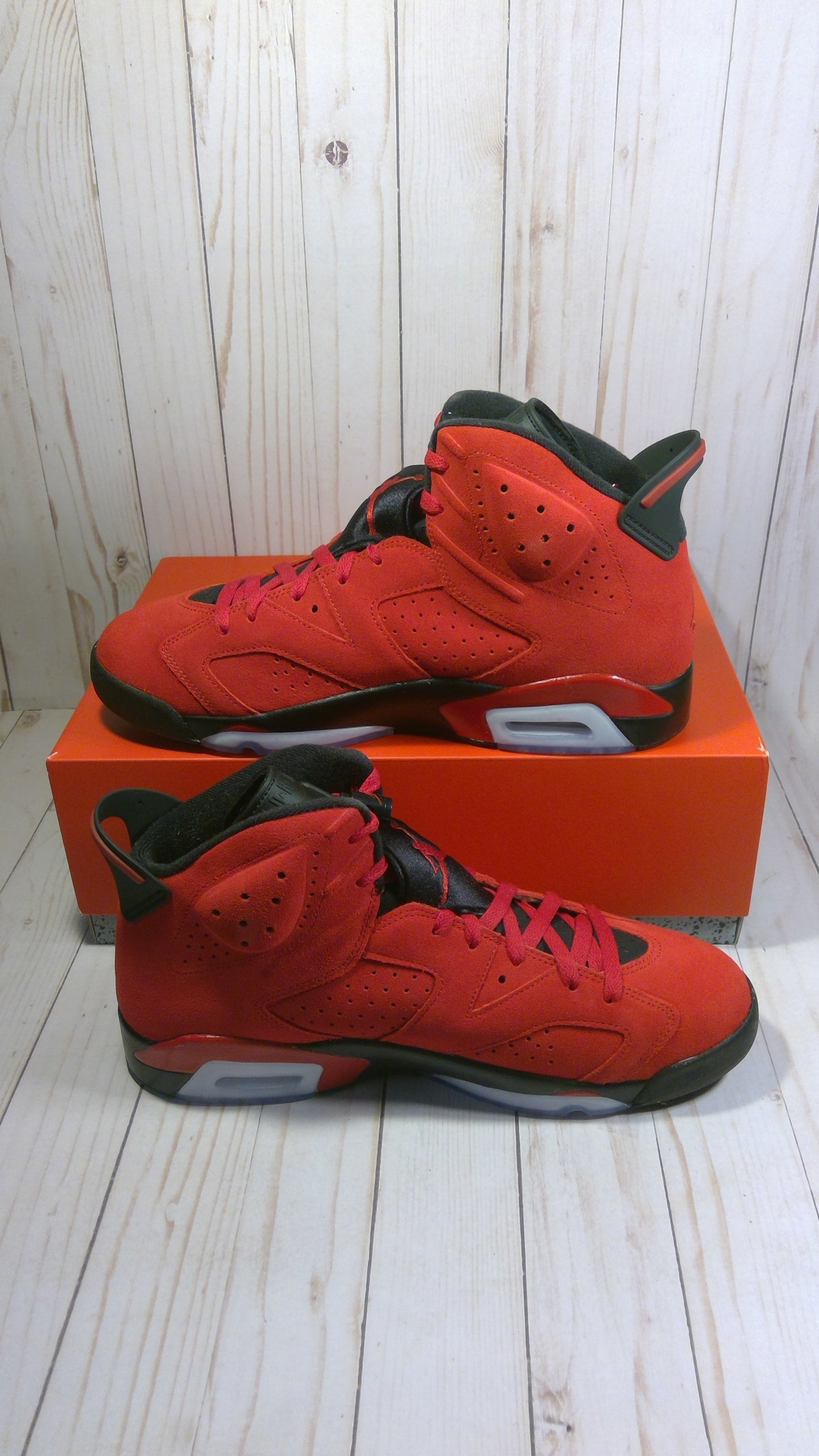 AIR JORDAN 6 RETRO - TORO BRAVO - SIZE MEN'S 12