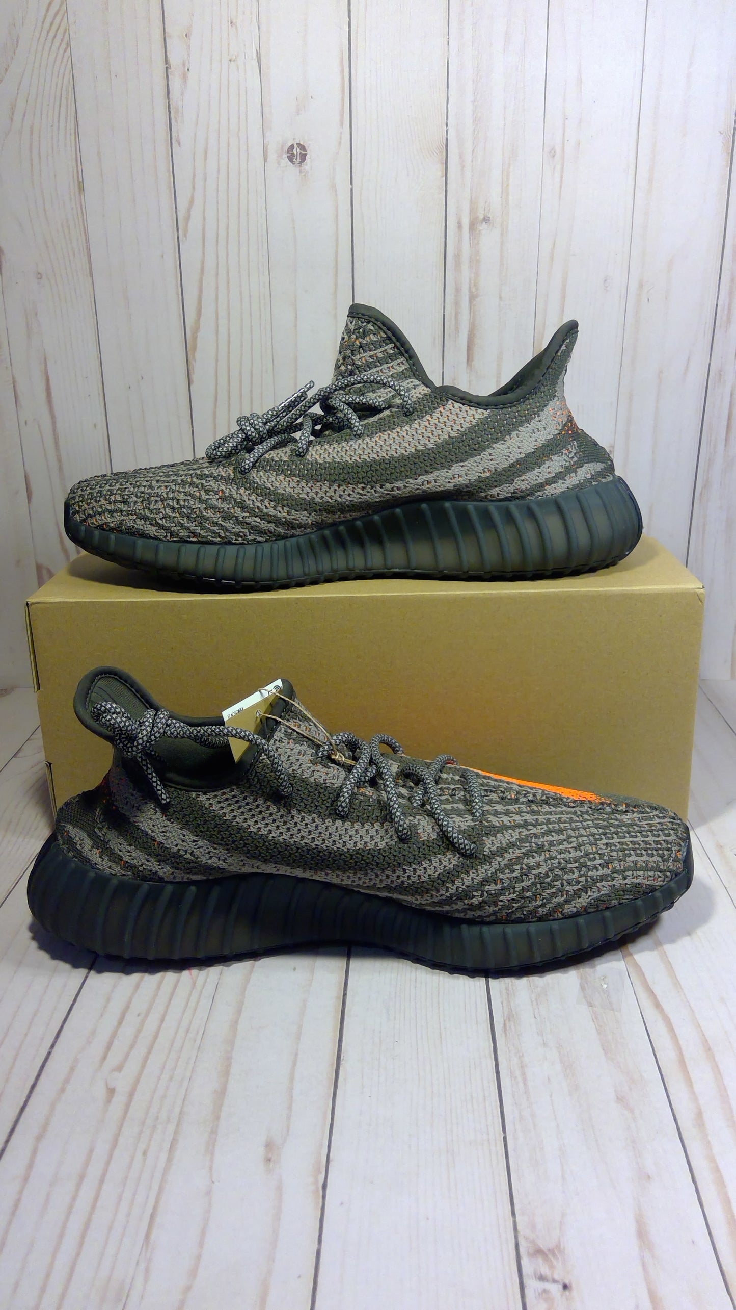 ADIDAS YEEZY BOOST 350 V2 - CARBON BELUGA - SIZE MEN'S 12