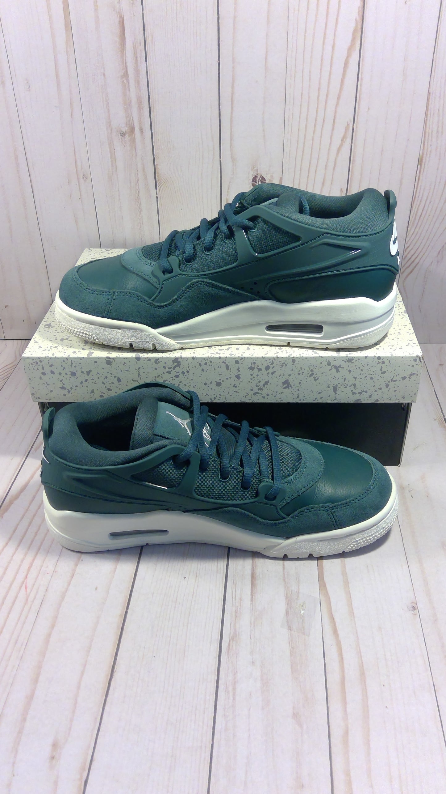 AIR JORDAN 4 RM - OXIDIZED GREEN (WOMEN'S) - SIZE WOMEN'S 7.5