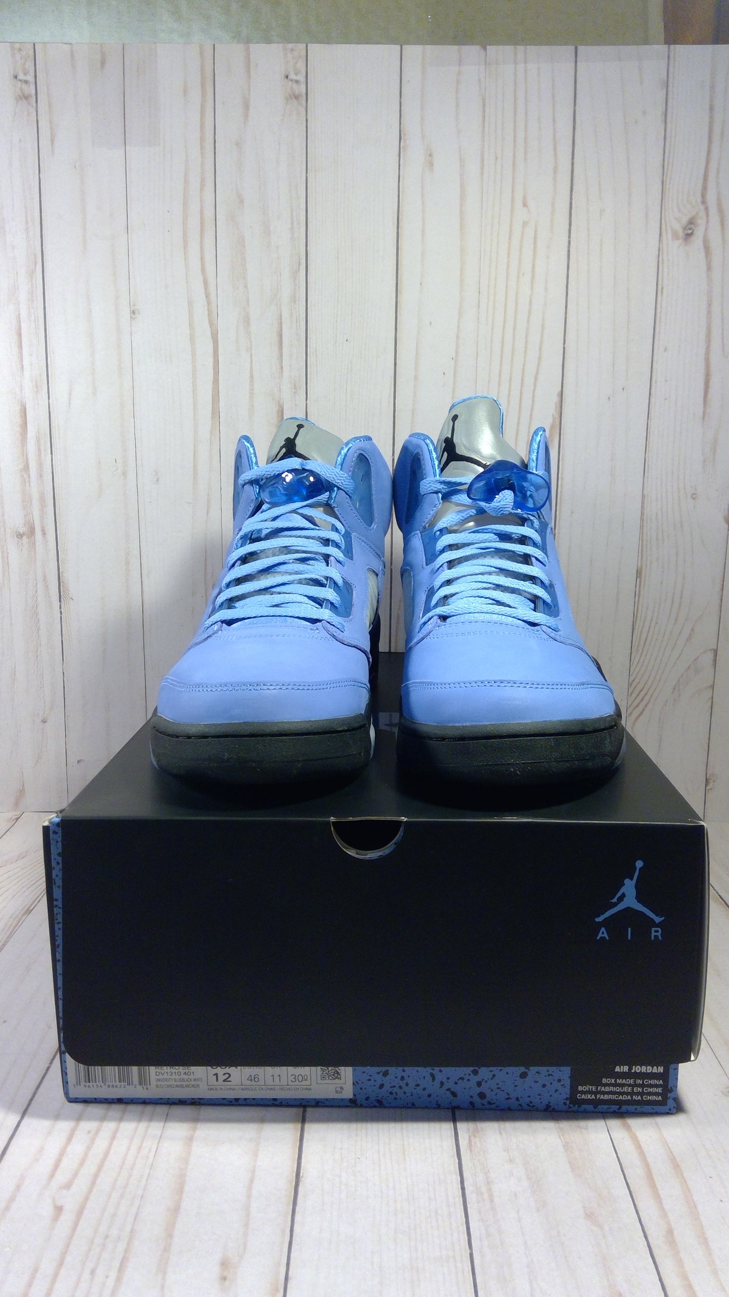 AIR JORDAN 5 RETRO SE 'UNC UNIVERSITY BLUE