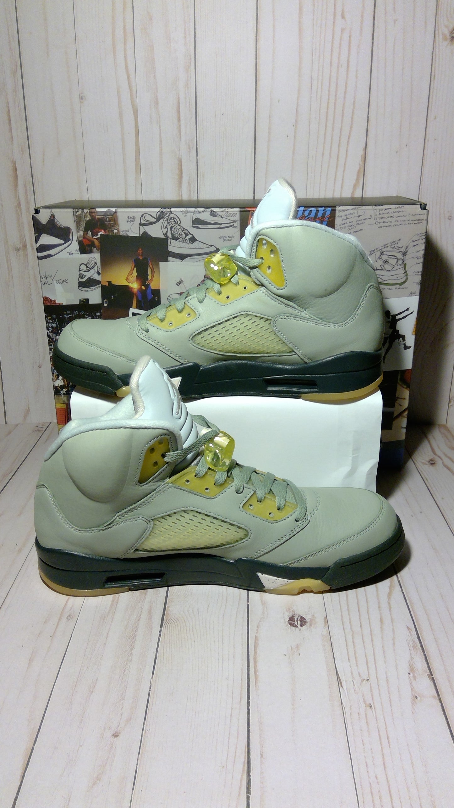 AIR JORDAN 5 RETRO - JADE HORIZON