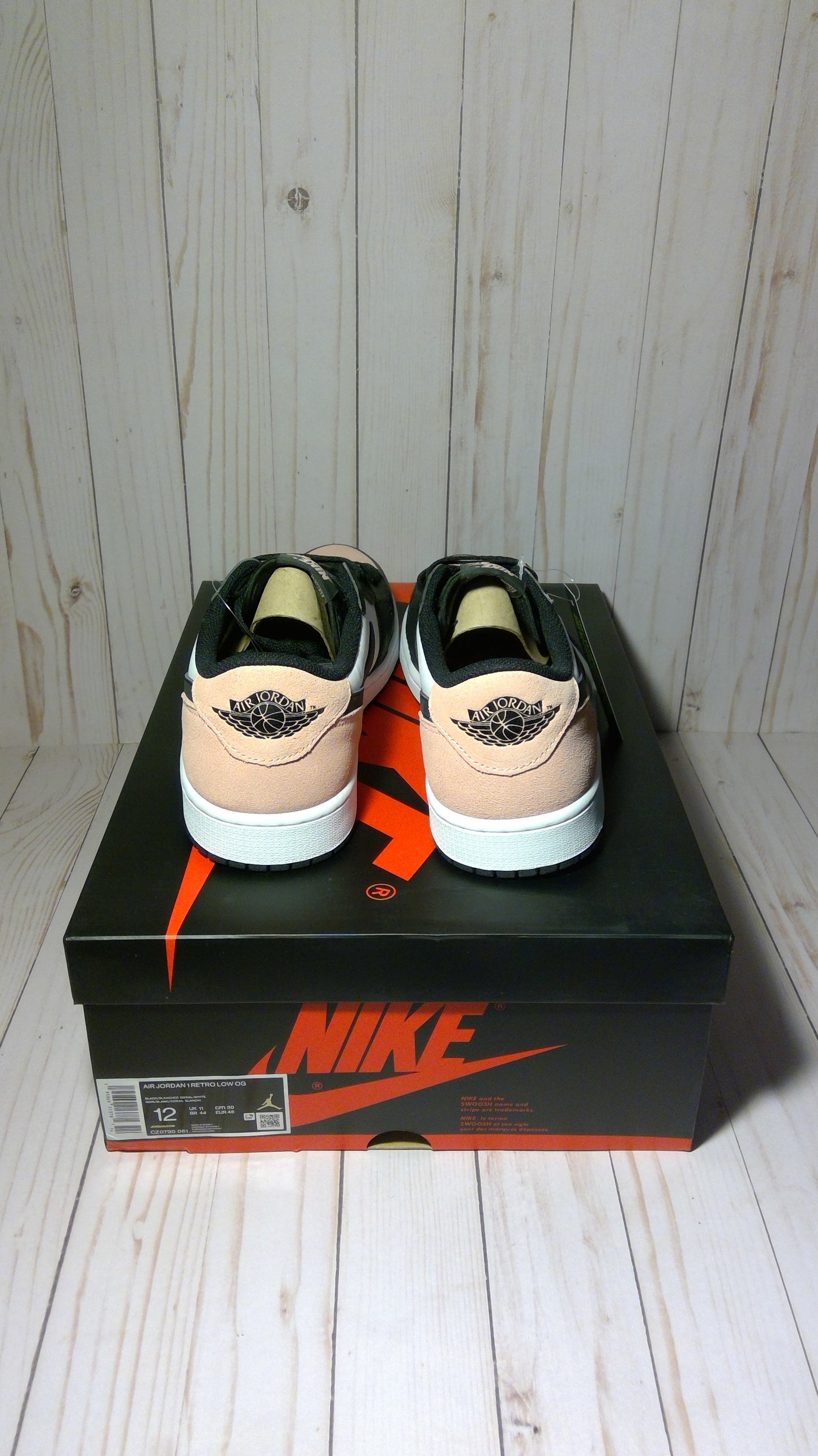 AIR JORDAN 1 RETRO LOW OG - BLEACHED CORAL - SIZE MEN'S 12