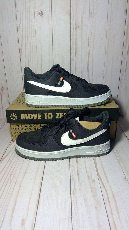 NIKE AIR FORCE 1 '07 LV8 NN - TOASTY BLACK WHITE - SIZE MEN'S 7 / WOMEN'S 8.5