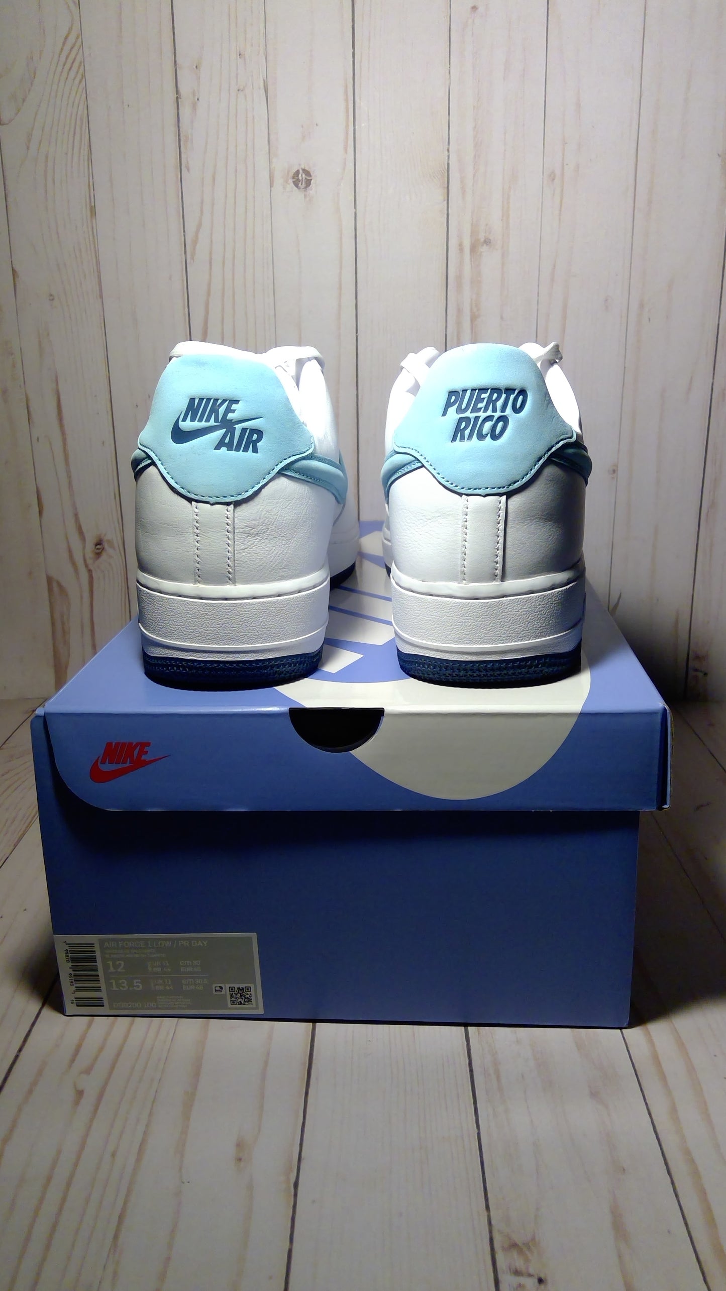 NIKE AIR FORCE 1 LOW - PUERTO RICO (2022) - SIZE MEN'S 12 / WOMEN'S 13.5