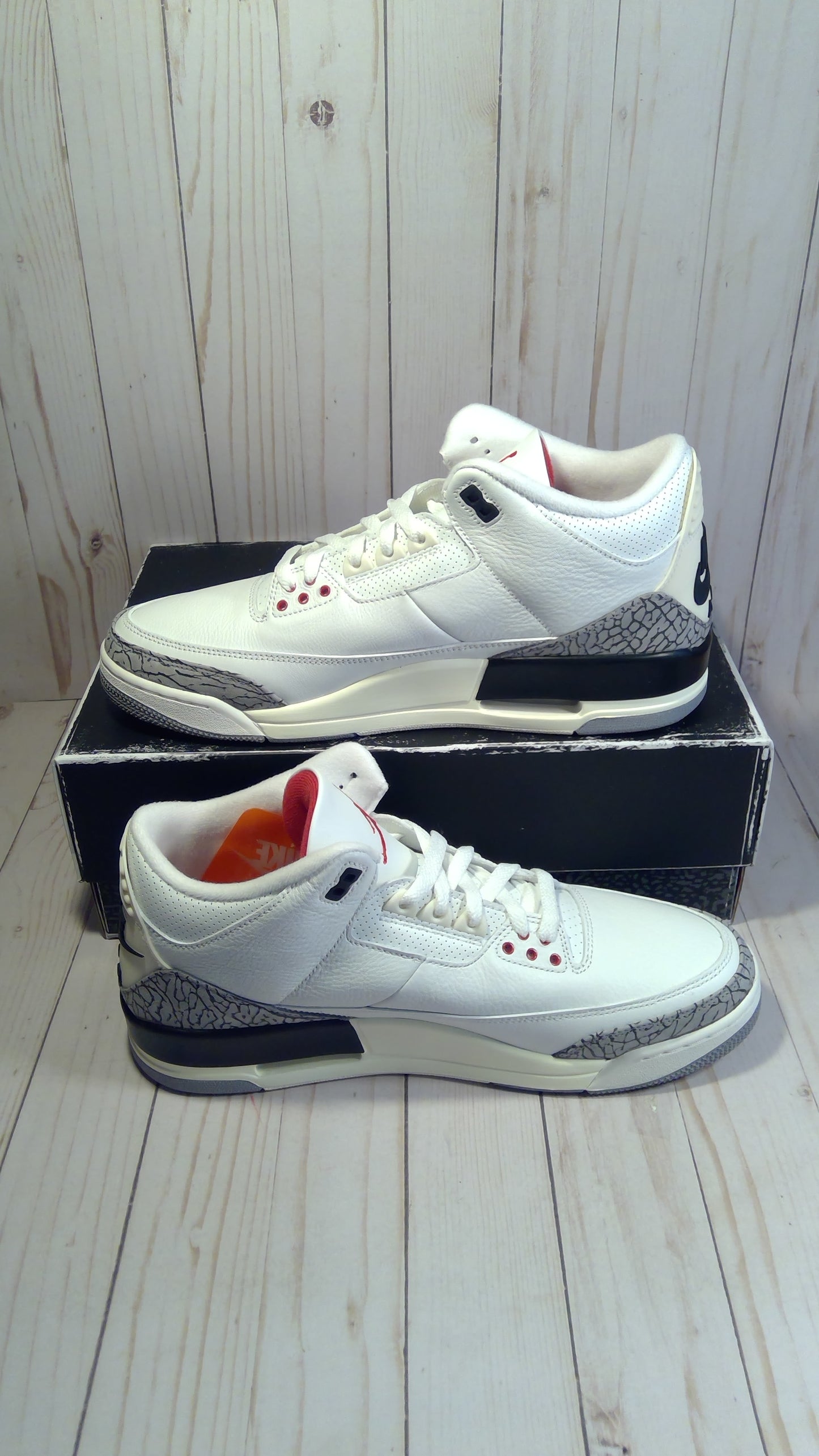AIR JORDAN 3 RETRO - WHITE CEMENT REIMAGINED - SIZE MEN'S 12