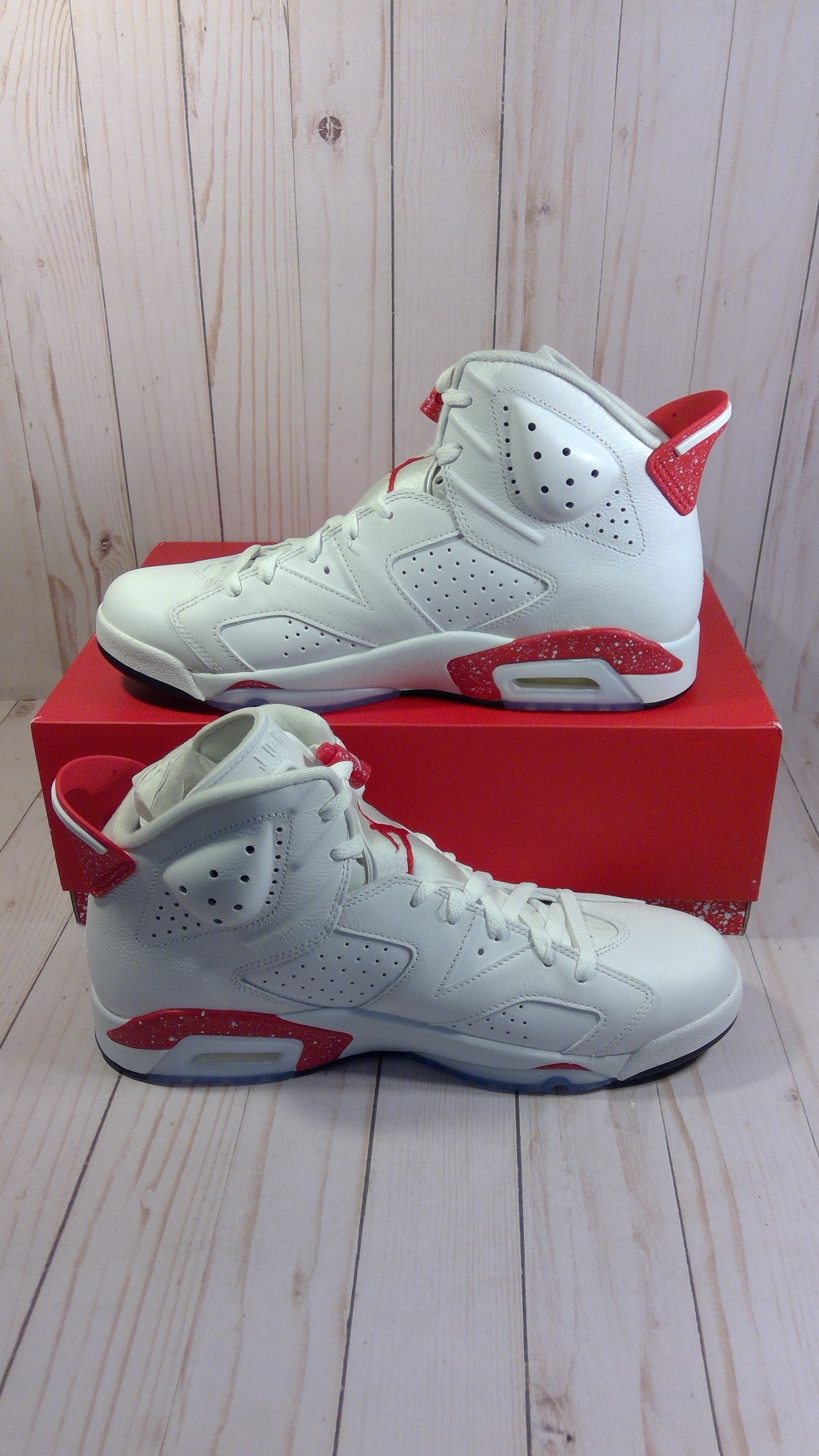 AIR JORDAN 6 RETRO - RED OREO - SIZE MEN'S 12