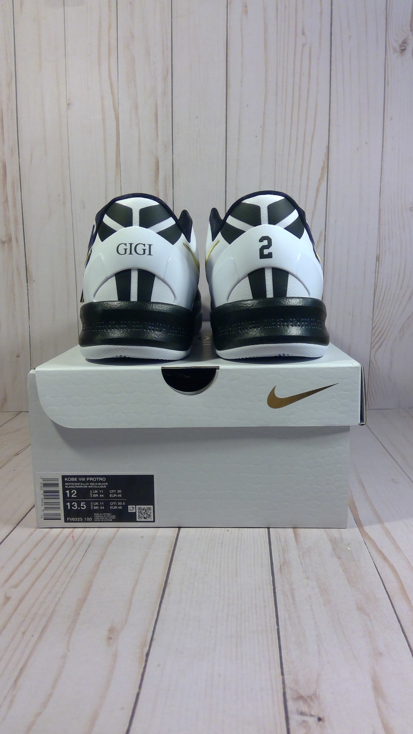 KOBE VIII PROTRO - MAMBACITA - SIZE MEN'S 12 / WOMEN'S 13.5