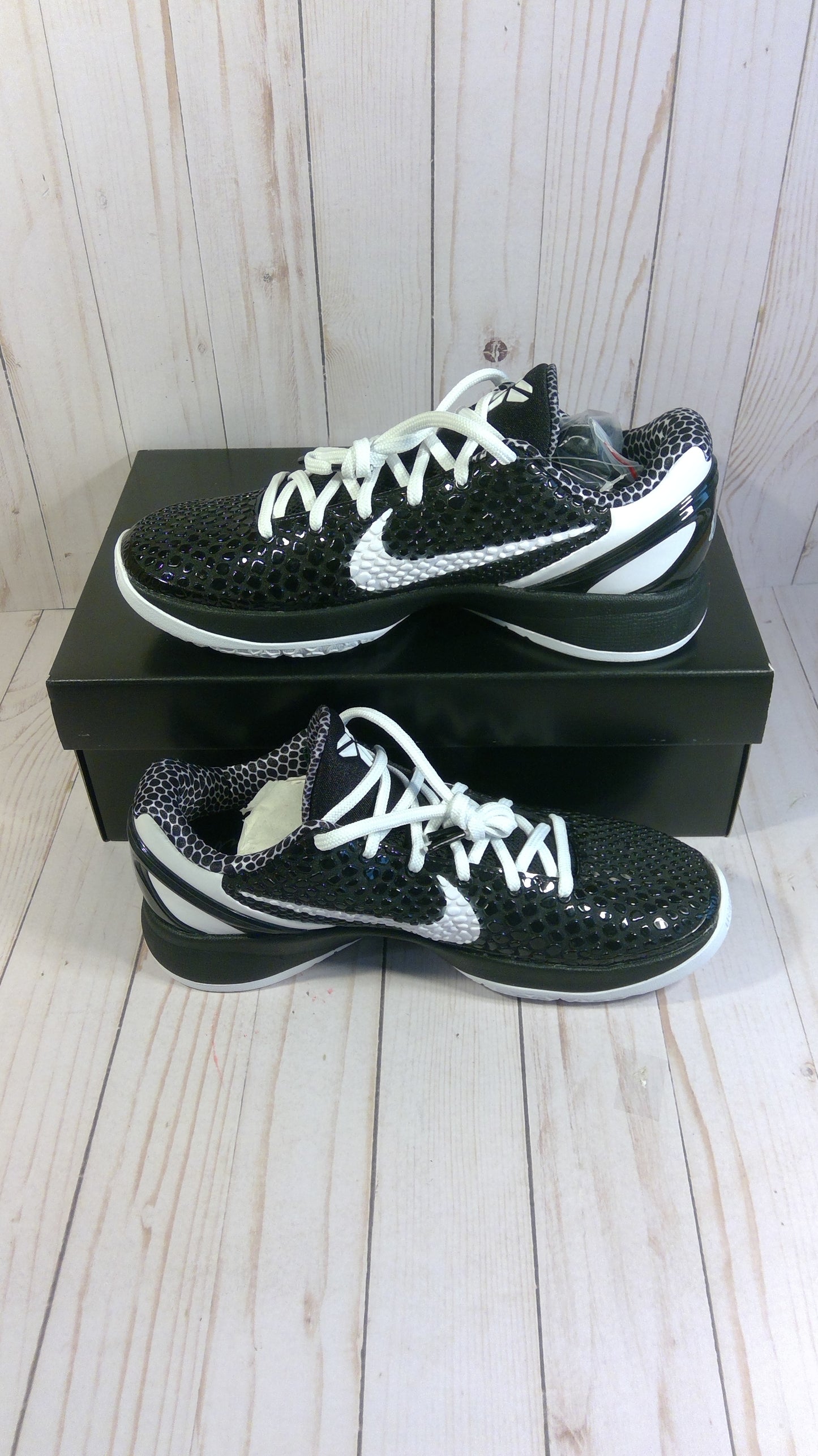 KOBE VI PROTRO - MAMBACITA SWEET 16 - SIZE MEN'S 8 / WOMEN'S 9.5